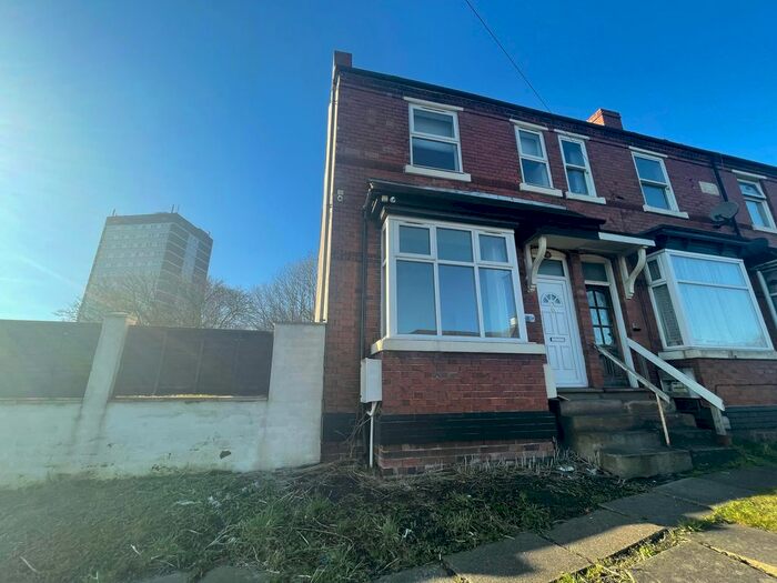 3 Bedroom End Of Terrace House To Rent In Salop Street, Dudley DY1