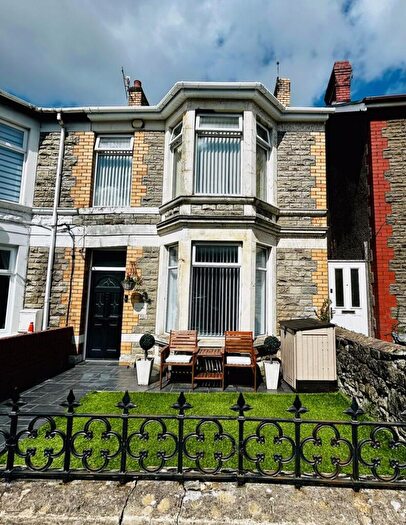 3 Bedroom Terraced House To Rent In Acland Road, Bridgend, CF31