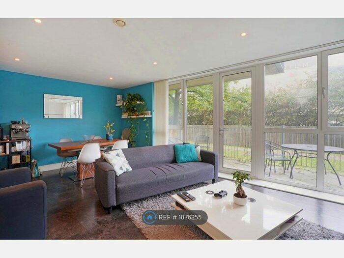 2 Bedroom Flat To Rent In Drayton Park, Highbury, London, N5