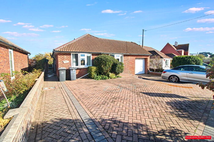 2 Bedroom Detached Bungalow For Sale In Val Prinseps Road, Pevensey Bay, Pevensey, BN24