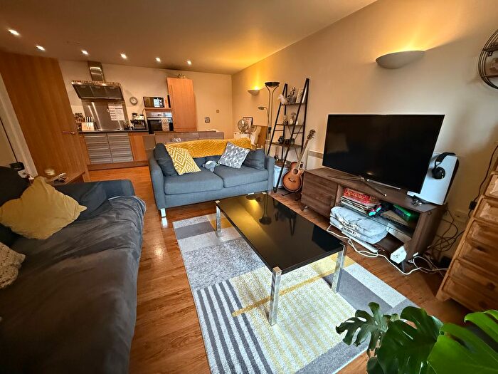 2 Bedroom Flat To Rent In Browning Street, Edgbaston, Birmingham, B16