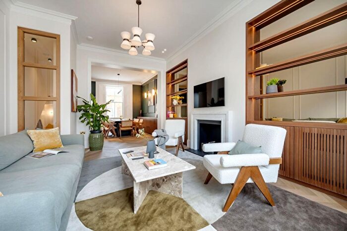 3 Bedroom Flat To Rent In Philbeach Gardens, London, SW5