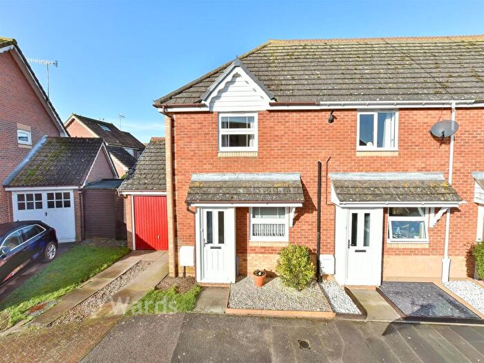 2 Bedroom End Of Terrace House For Sale In Ivory Close, Faversham, Kent, ME13
