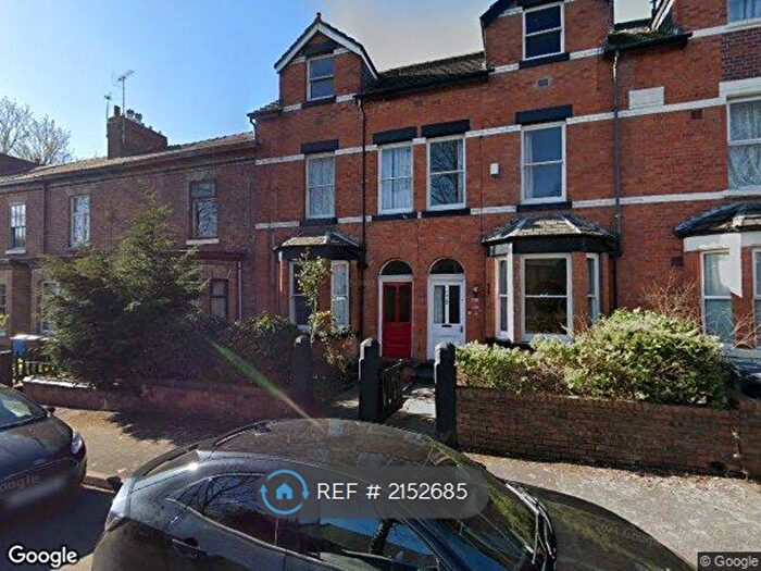 6 Bedroom Terraced House To Rent In Chataway Road, Manchester, M8