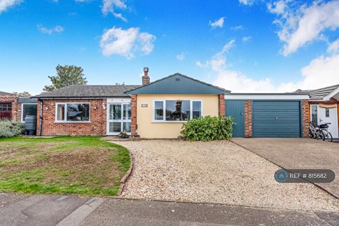 2 Bedroom Bungalow To Rent In Saffron Close, Earley, Reading, RG6