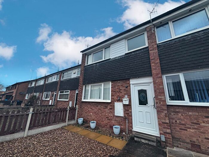 3 Bedroom House To Rent In Middlewood Road, Sheffield, S6