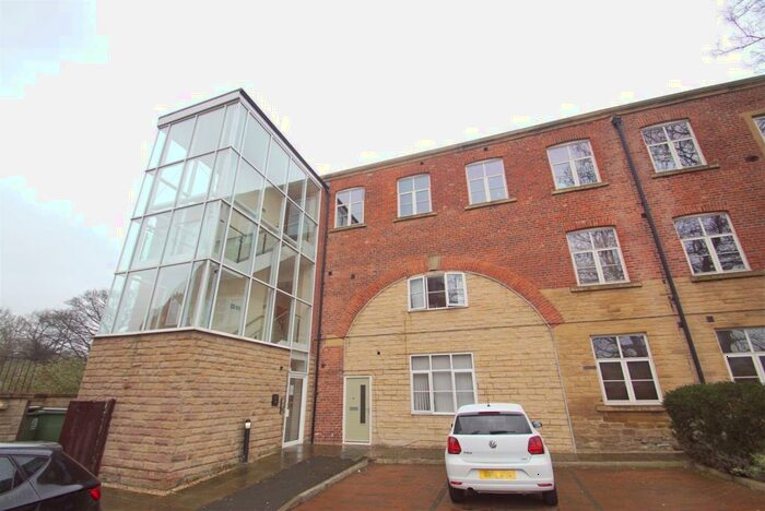 1 Bedroom Flat To Rent In Winker Green, LS12