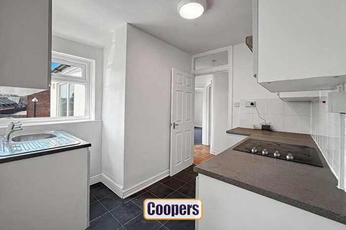 2 Bedroom Flat To Rent In Albany Road, Coventry, CV5