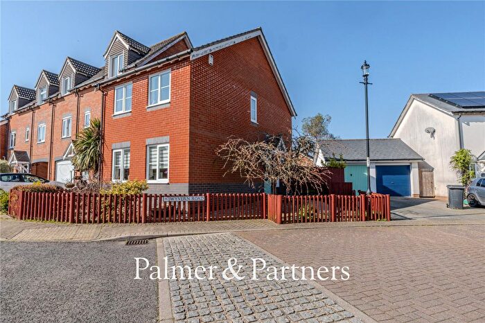 3 Bedroom End Terrace House For Sale In Wyvern Road, Ipswich, Suffolk, IP3