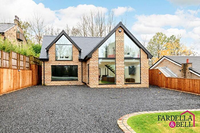 3 Bedroom Detached House For Sale In Olde Back Lane, Burnley, BB11