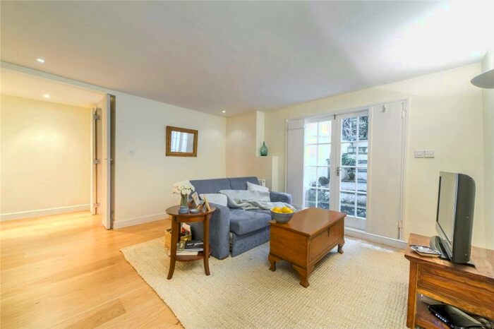 1 Bedroom Flat To Rent In Barnsbury Street, London, N1