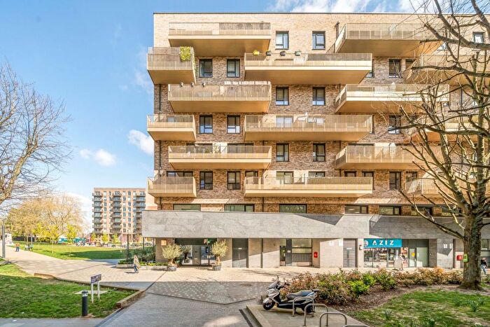 1 Bedroom Flat For Sale In Bollo Bridge Road, London, W3
