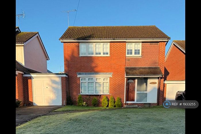 4 Bedroom Detached House To Rent In Avenue Road, Ingatestone, CM4