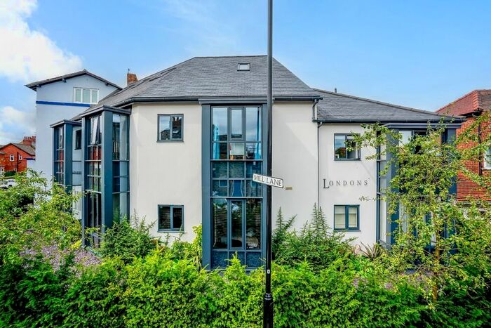 2 Bedroom Flat To Rent In London Mews, Hawthorn Grove, York, YO31