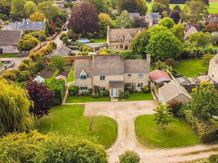 5 Bedroom Detached House For Sale In Hatherop, Cirencester, GL7