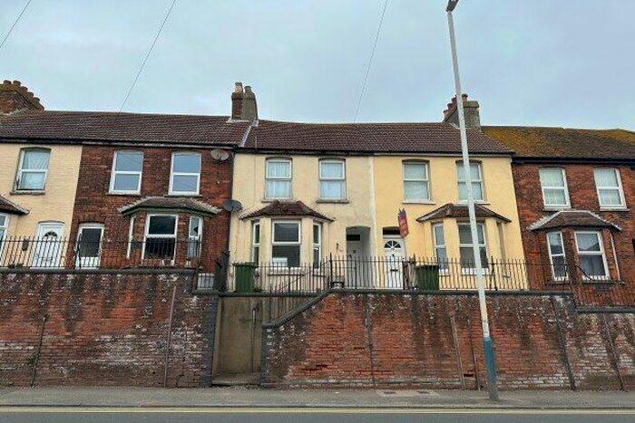 2 Bedroom Property To Rent In Cheriton High Street, Folkestone, CT19