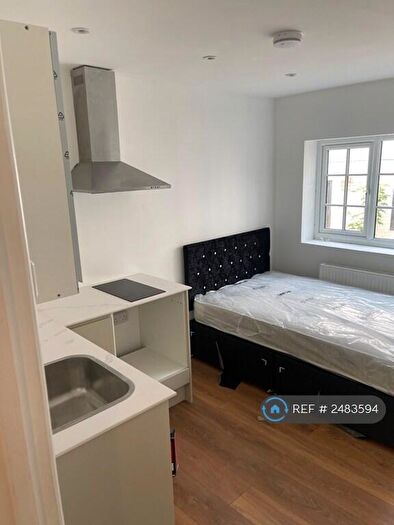 Studio To Rent In St. Rumbolds Lane, Buckingham, MK18