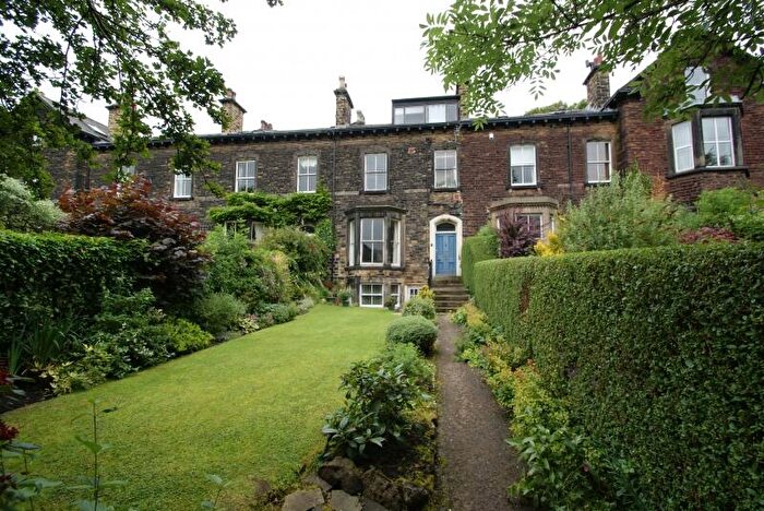 1 Bedroom Flat To Rent In Ashwood Terrace, Headingley, Leeds, LS6