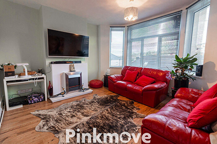 3 Bedroom Semi-Detached House For Sale In East Grove Road, Newport, NP19