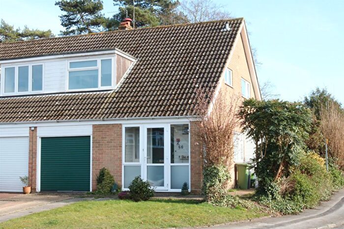 3 Bedroom Semi Detached House For Sale In Windfield, Leatherhead, KT22