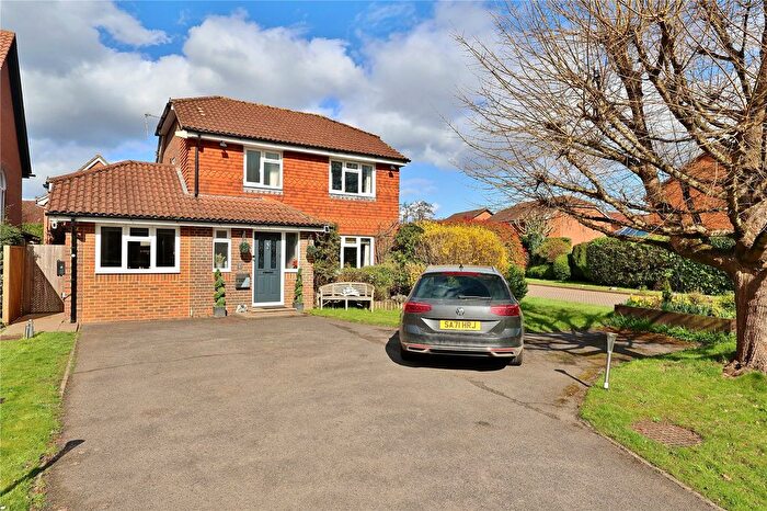 4 Bedroom Detached House For Sale In Sanger Drive, Send, Woking, Surrey, GU23