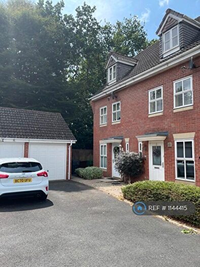 3 Bedroom End Of Terrace House To Rent In Penshurst Road, Bromsgrove, B60