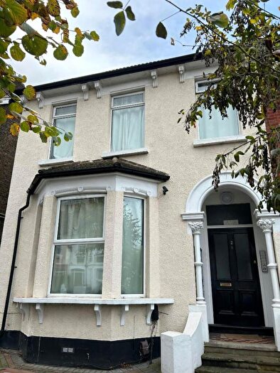 Studio To Rent In Oakfield Road, Croydon, CR0