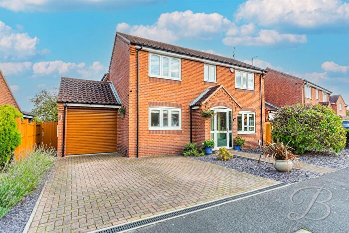 4 Bedroom Detached House For Sale In Milner Fields, Wellow, Newark, NG22