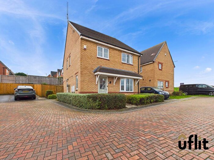 4 Bedroom Detached House For Sale In Field View Court, Brinsworth, Rotherham, S60