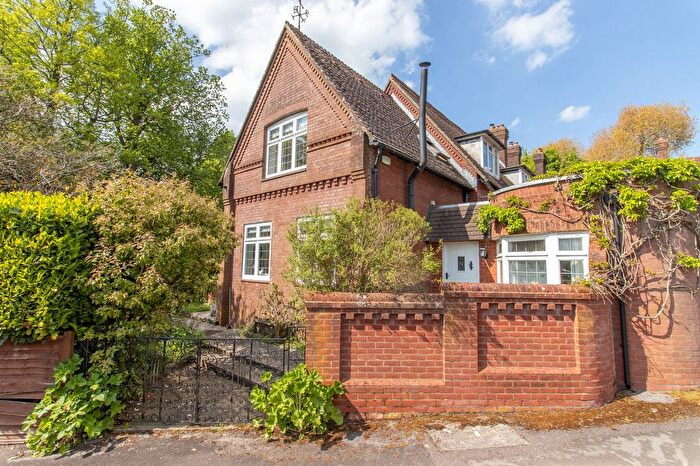 5 Bedroom Country House For Sale In The Granary, Park Lane, Upper Swanmore, Hampshire, SO32