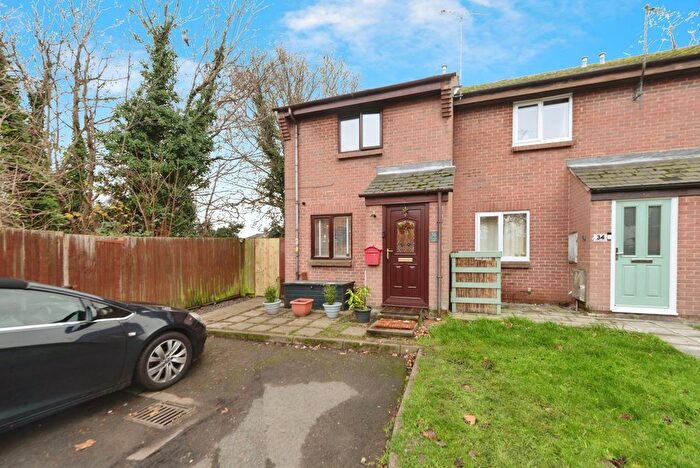 2 Bedroom End Terrace House For Sale In George Street, Gosport, Hampshire, PO12