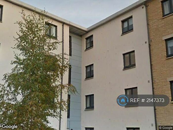 2 Bedroom Flat To Rent In Monart Road, Perth, PH1