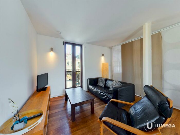 Studio To Rent In Cowgatehead, Old Town, Edinburgh, EH1