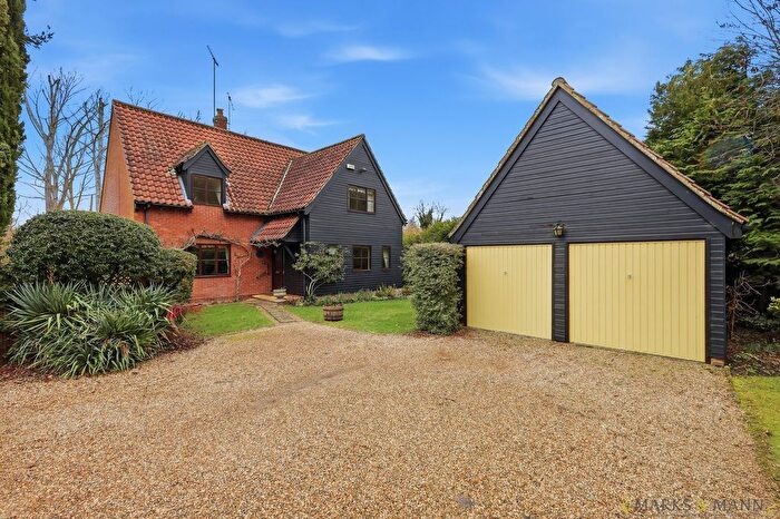 4 Bedroom Detached House For Sale In Back Lane, Monks Eleigh, Ipswich, IP7