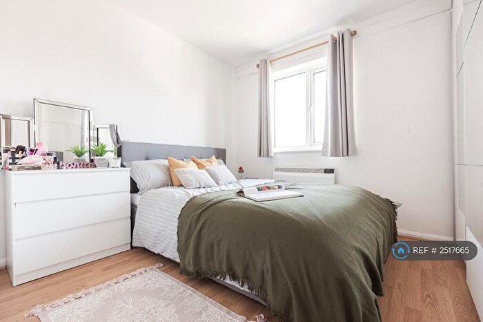 1 Bedroom Flat To Rent In Jade Close, London, E16