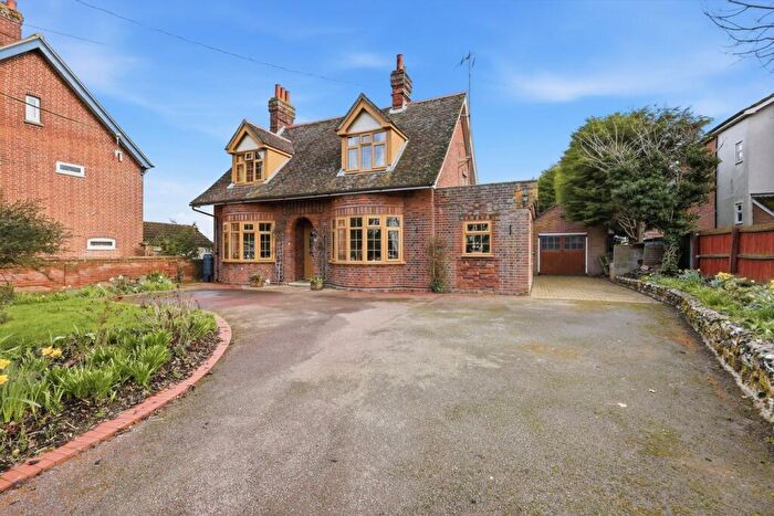 4 Bedroom Detached House For Sale In Stowmarket Road, Needham Market, Ipswich, IP6
