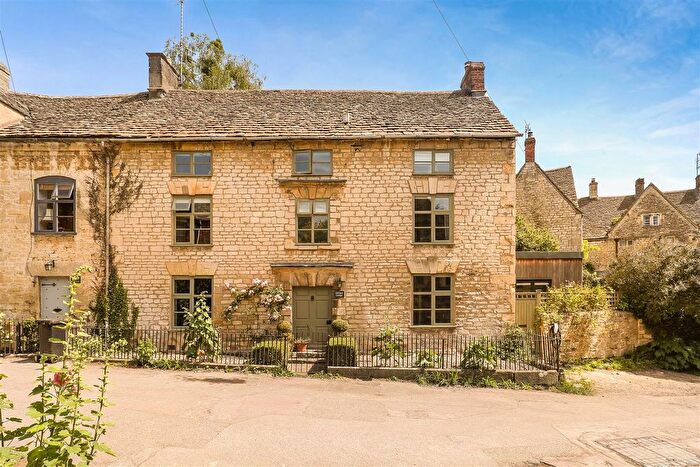 4 Bedroom End Of Terrace House For Sale In Rooksmoor, Woodchester, Stroud, GL5