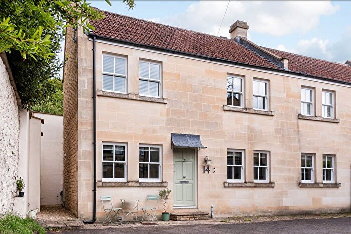 2 Bedroom Semi Detached House For Sale In Park Street Mews, Bath, BA1