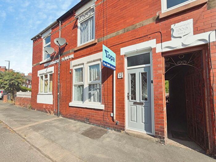 4 Bedroom Terraced House For Sale In Madin Street, Chesterfield, S41