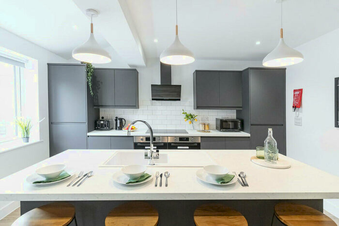 2 Bedroom End Of Terrace House To Rent In Thurmond Crescent, Winchester, SO22