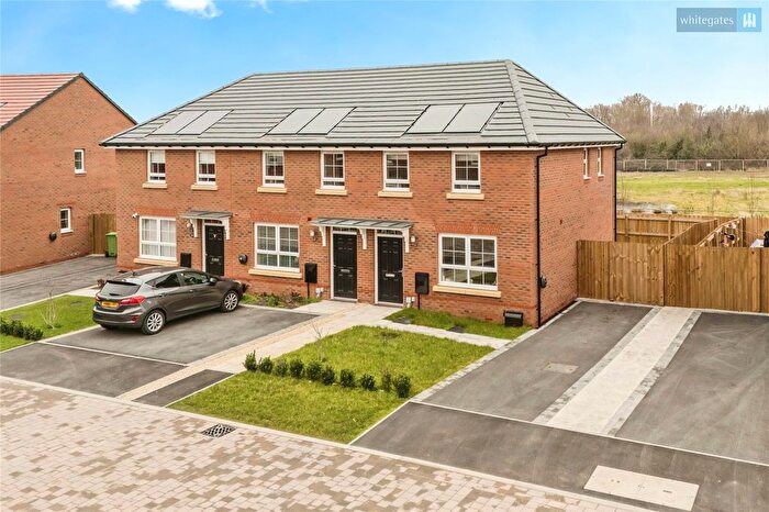 3 Bedroom End Terrace House For Sale In Bream Place, Stapeley, Nantwich, Cheshire, CW5