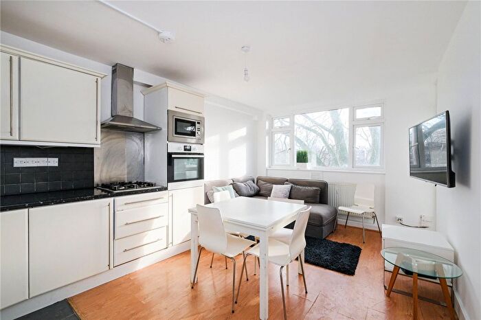 4 Bedroom Flat To Rent In King Square, London, EC1V