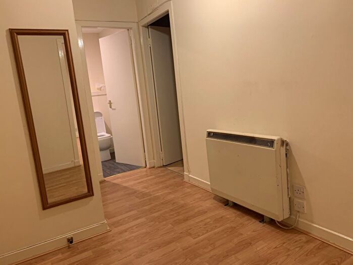 1 Bedroom Flat To Rent In Seagate, Dundee, DD1
