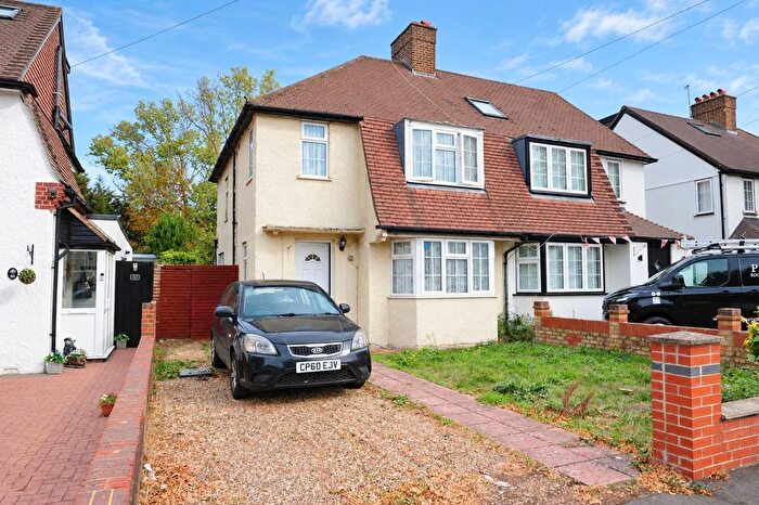 3 Bedroom Semi Detached House To Rent In Harvey Road, Northolt, UB5