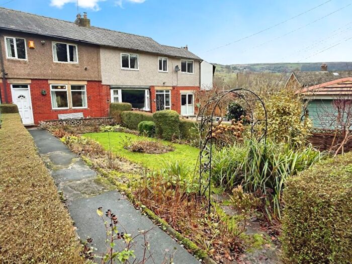 3 Bedroom Terraced House For Sale In Stocks Gardens, Hebden Bridge, West Yorkshire, HX7