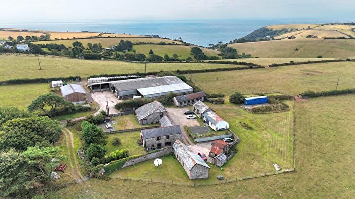 13 Bedroom Detached House For Sale In Waylands Farm Cottages, Looe, PL13