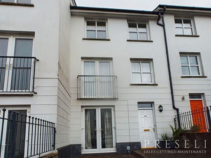 4 Bedroom Town House To Rent In Kensington Gardens, Haverfordwest, Pembrokeshire, SA61