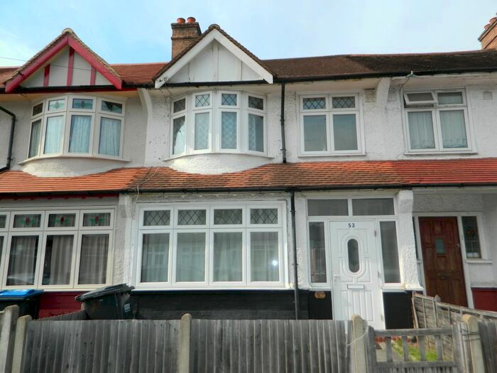 3 Bedroom Terraced House To Rent In Warlingham Road, Thornton Heath, CR7