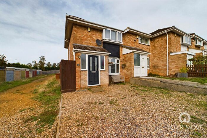 2 Bedroom End Of Terrace House To Rent In Kentstone Close, Northampton, NN2