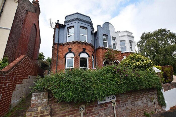 3 Bedroom Flat To Rent In Vale Road, St. Leonards-On-Sea, TN37